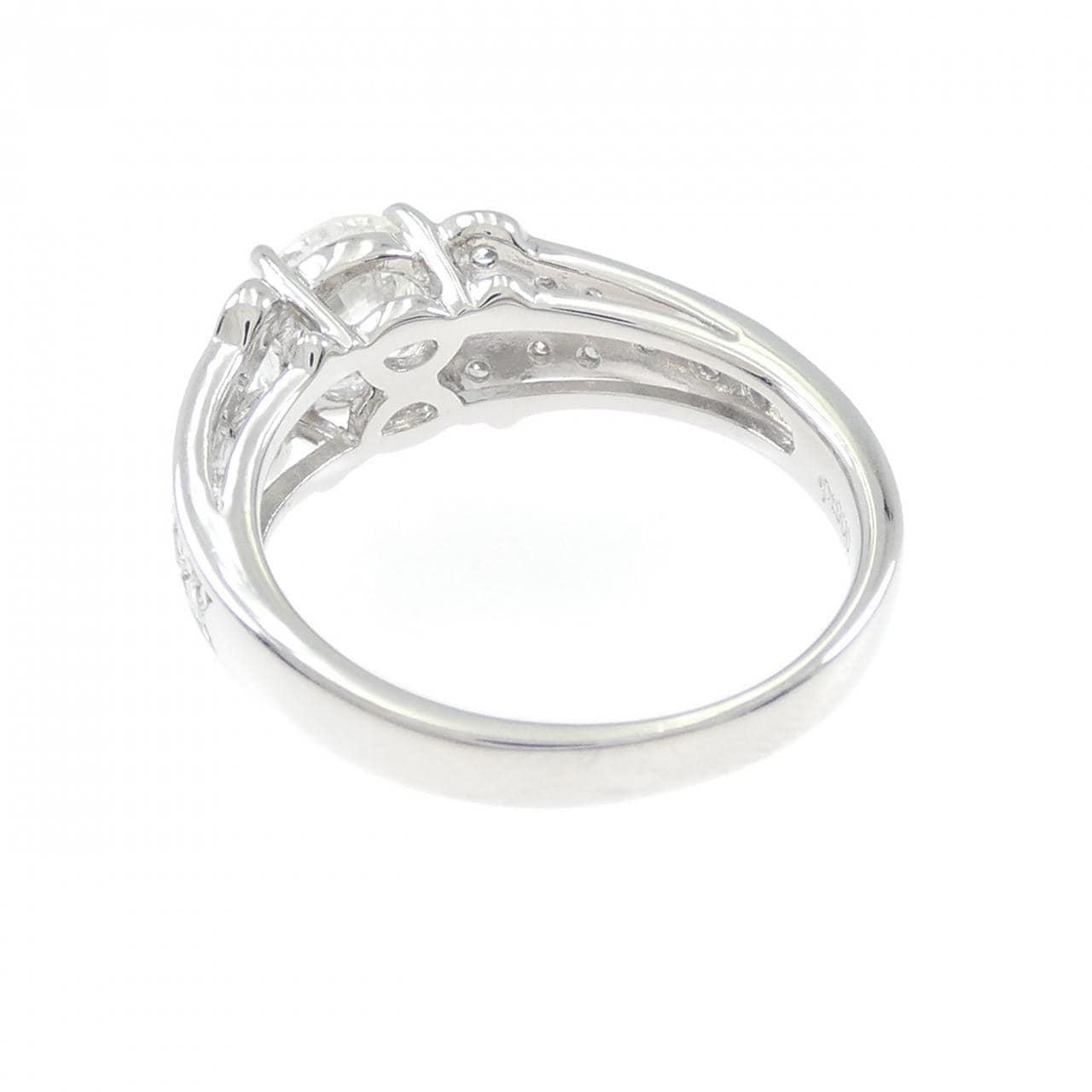 PT900 ダイヤモンド リング 1.050CT H SI1 VG