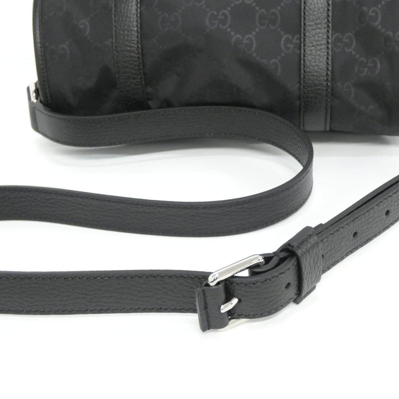 グッチ 510335 K28AN ショルダーバッグ