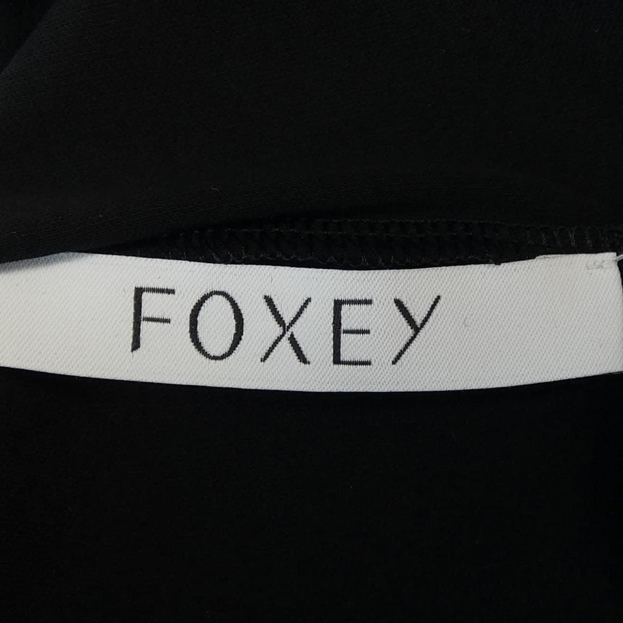 フォクシー FOXEY Tシャツ