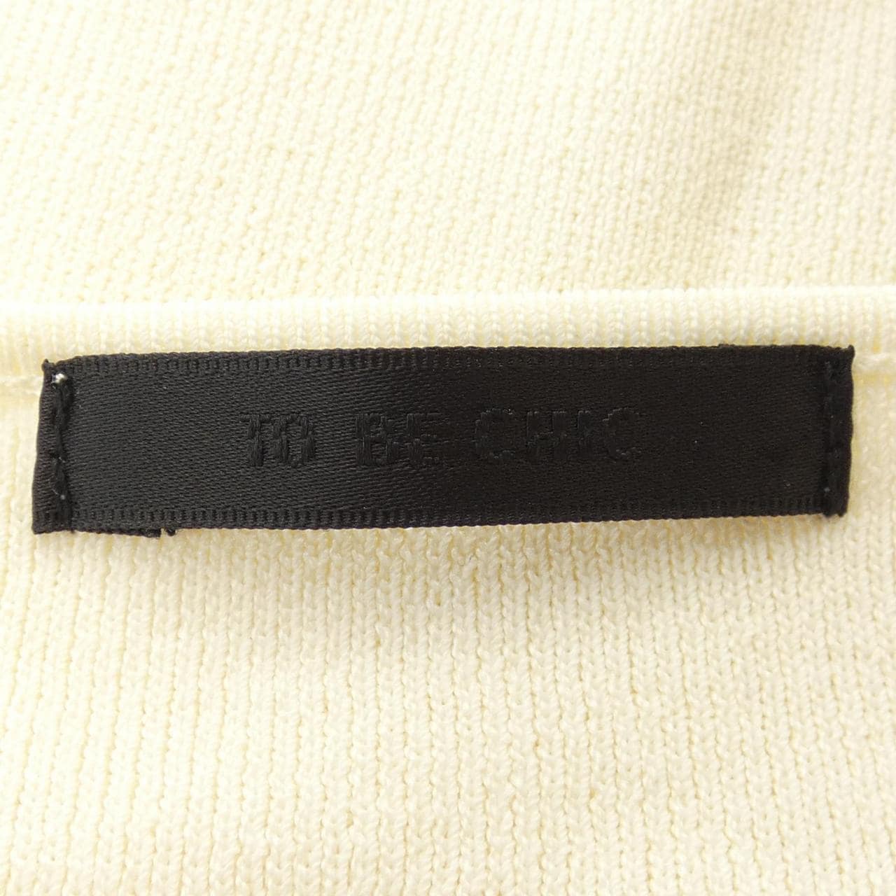 トゥービーシック TO BE CHIC トップス