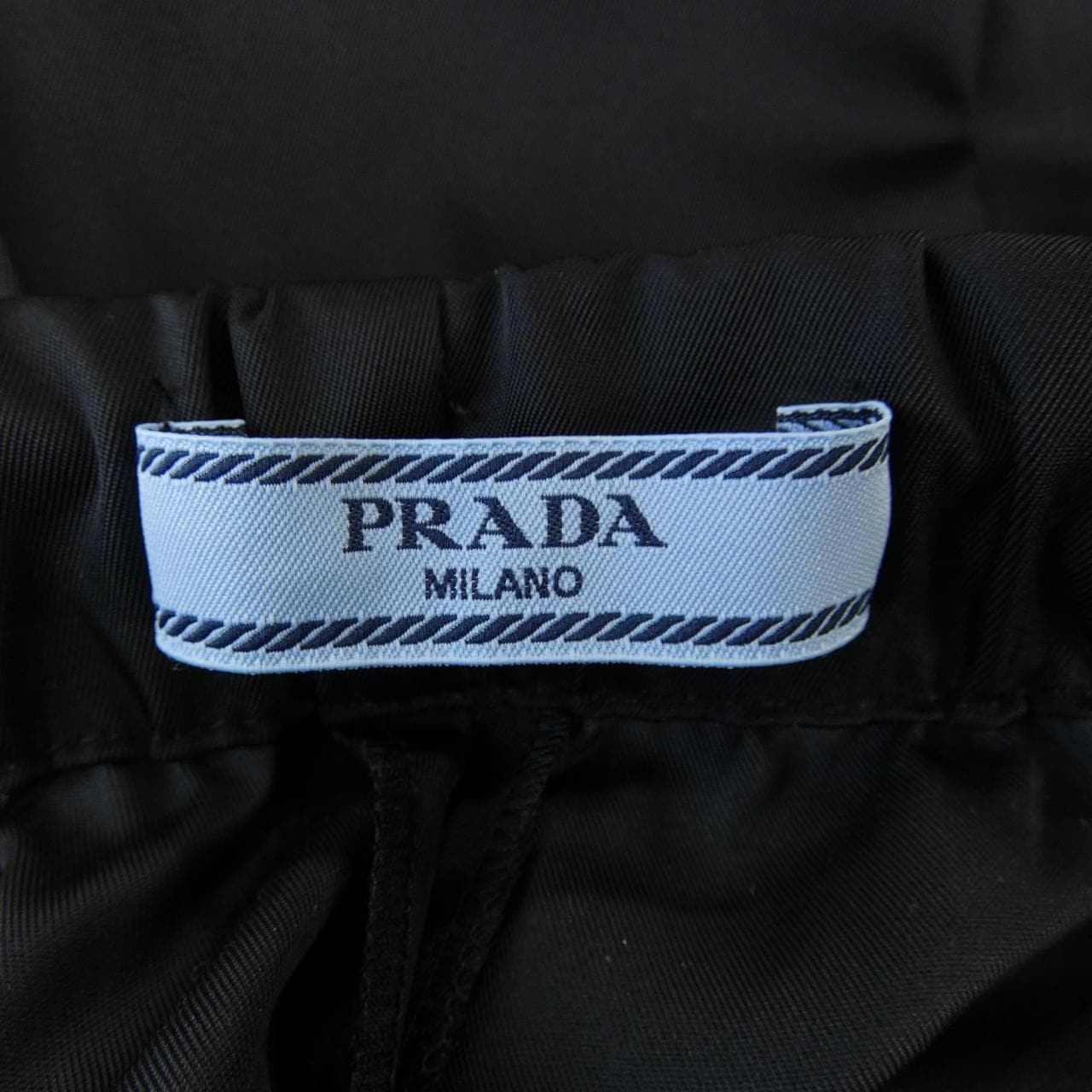 プラダ PRADA トライアングルロゴ RE-NYLON 22H844 S211 1WQ8 パンツ