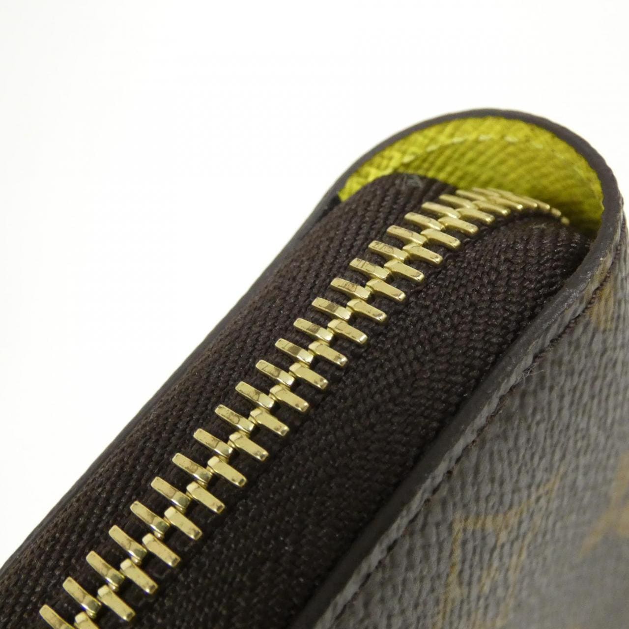 ルイヴィトン モノグラム ジッピー ウォレット M25914 財布