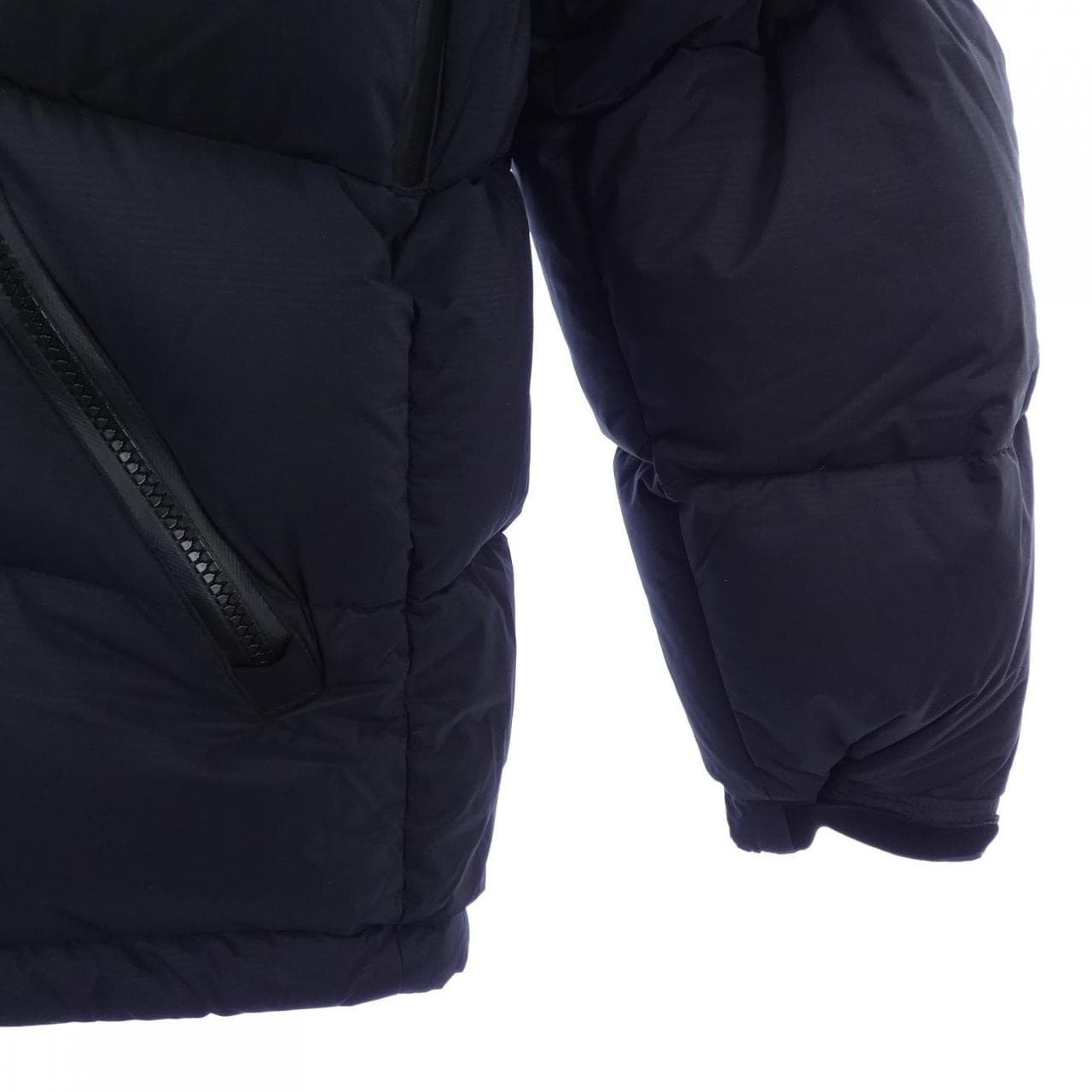 ナンガ NANGA 25FB-011 MOONLOID ダウンジャケット