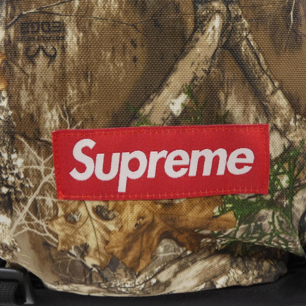 シュプリーム SUPREME REAL TREE BACKPACK
