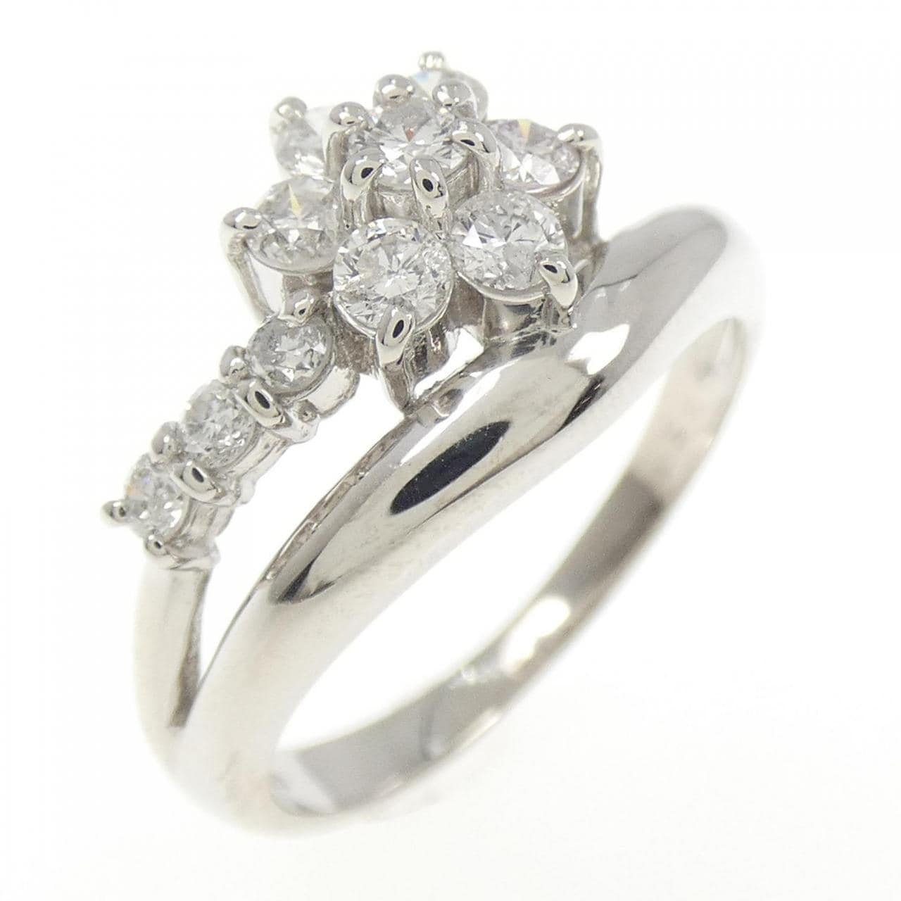 PT900 フラワー ダイヤモンド リング 0.50CT