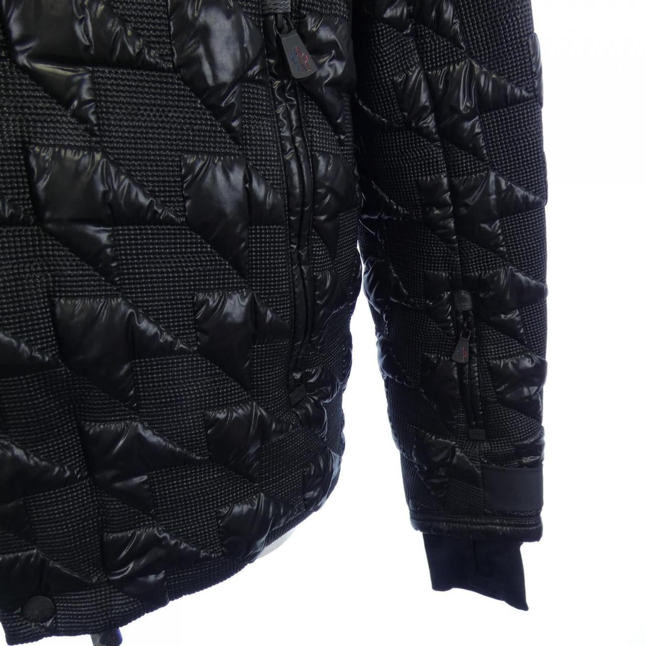 モンクレールグルノーブル MONCLER GRENOBLE BUSSANG ダウンジャケット
