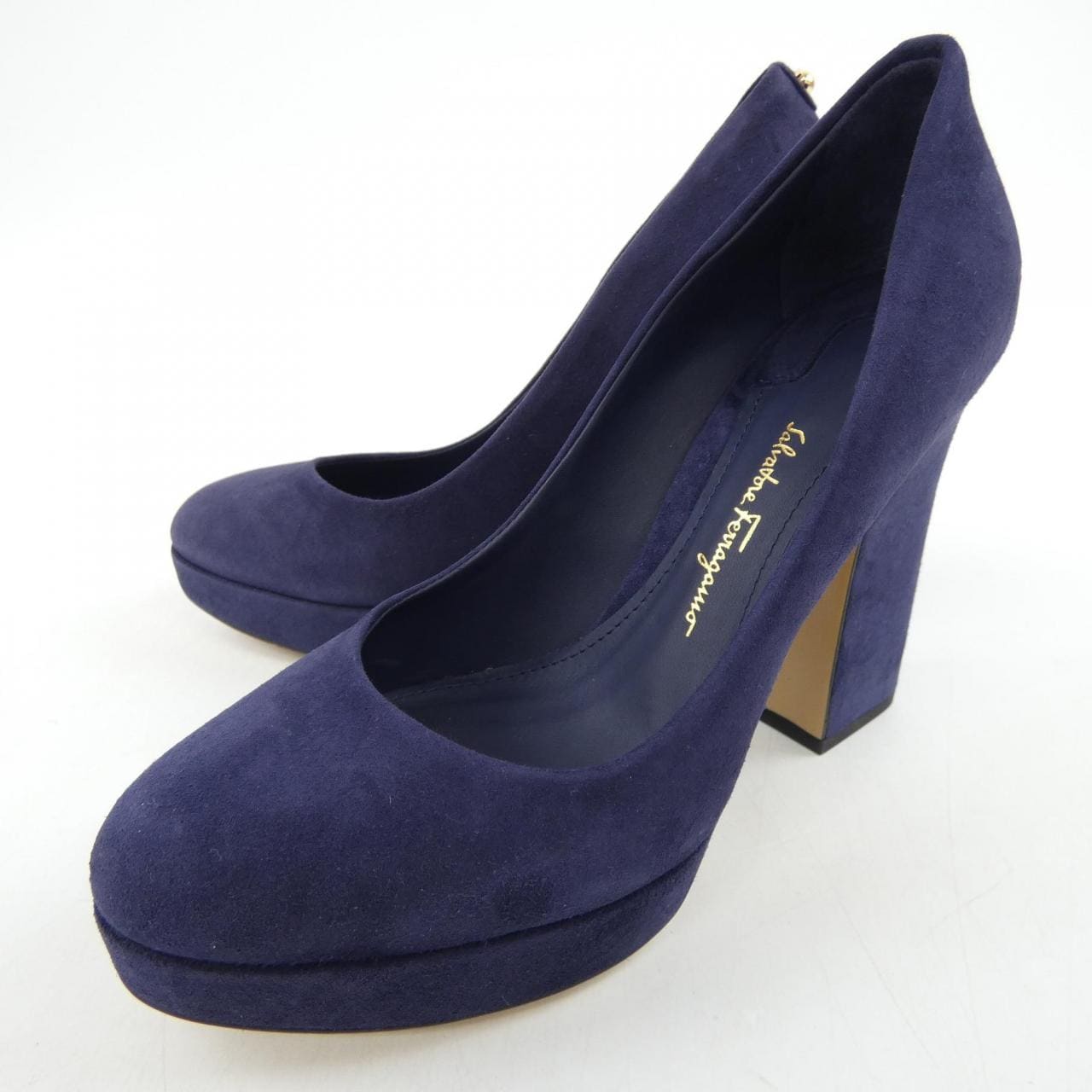 サルヴァトーレフェラガモ SALVATORE FERRAGAMO パンプス