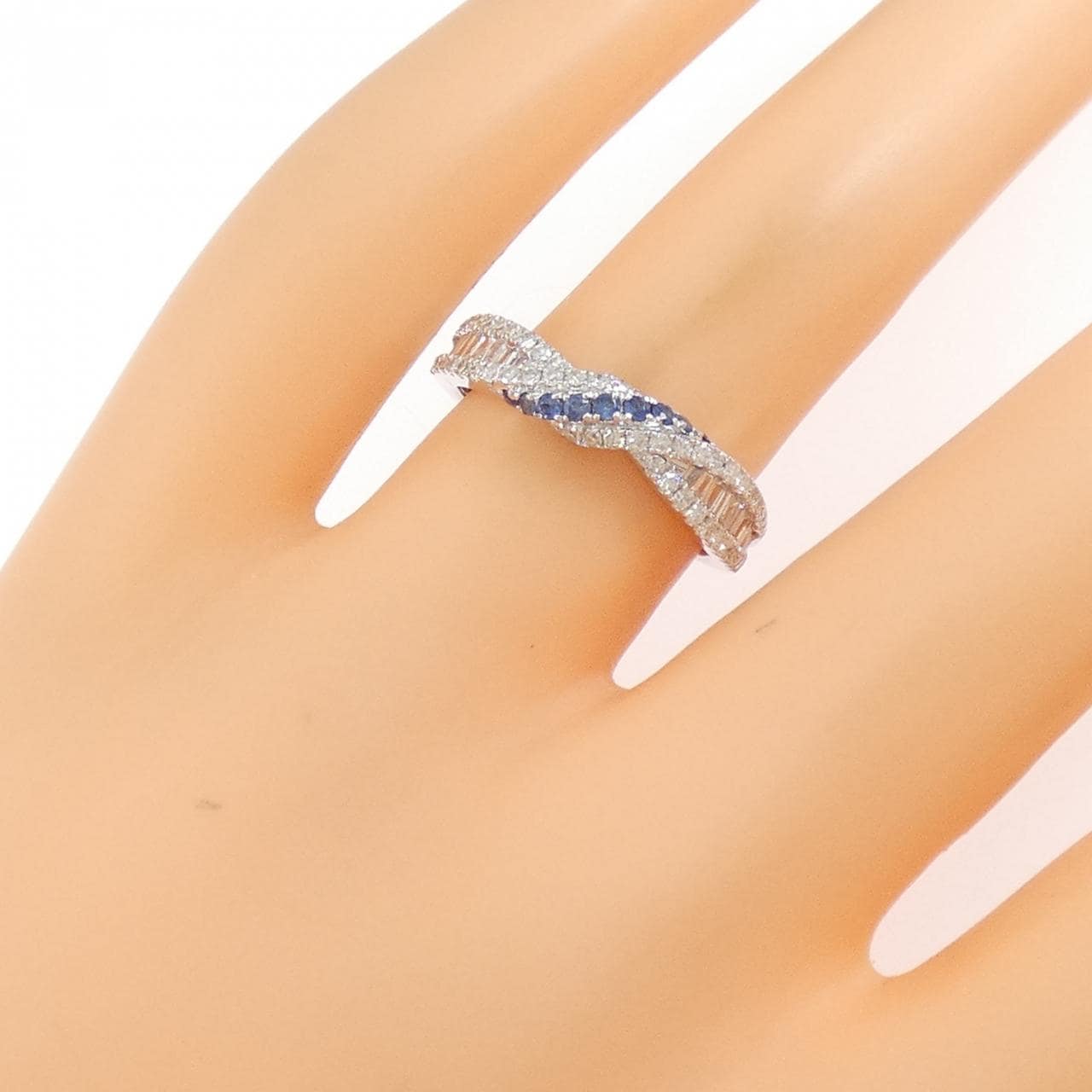 K18WG サファイヤ リング 0.10CT