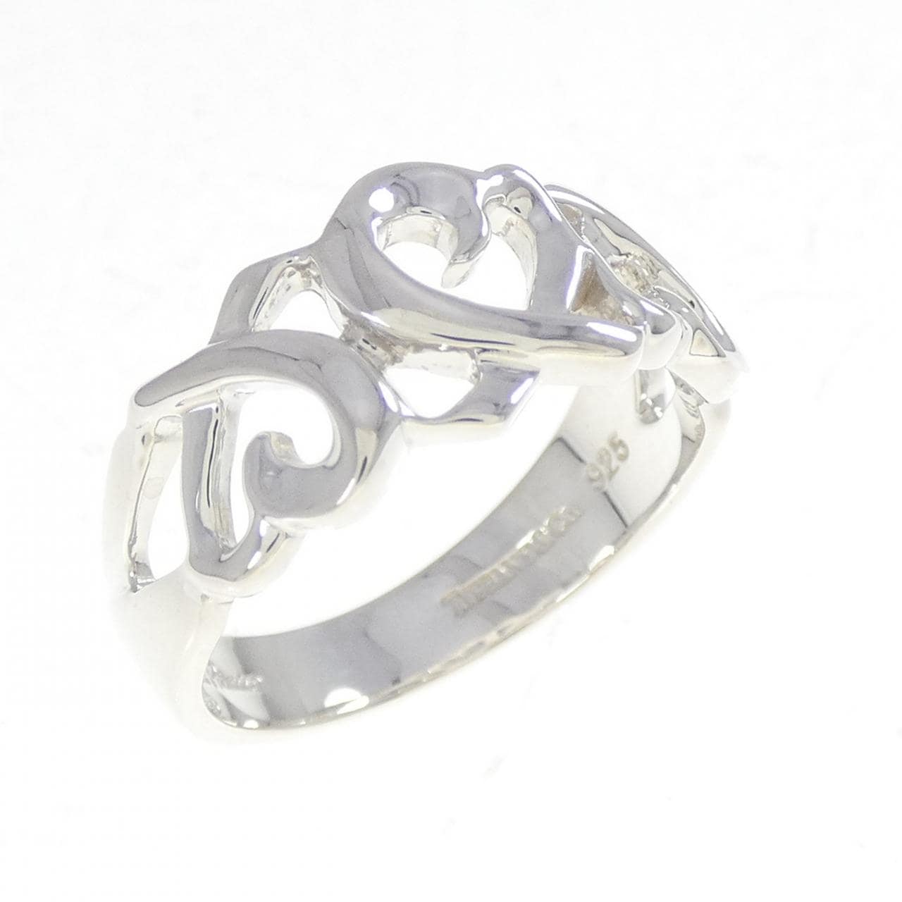 ティファニー トリプルラビングハート リング