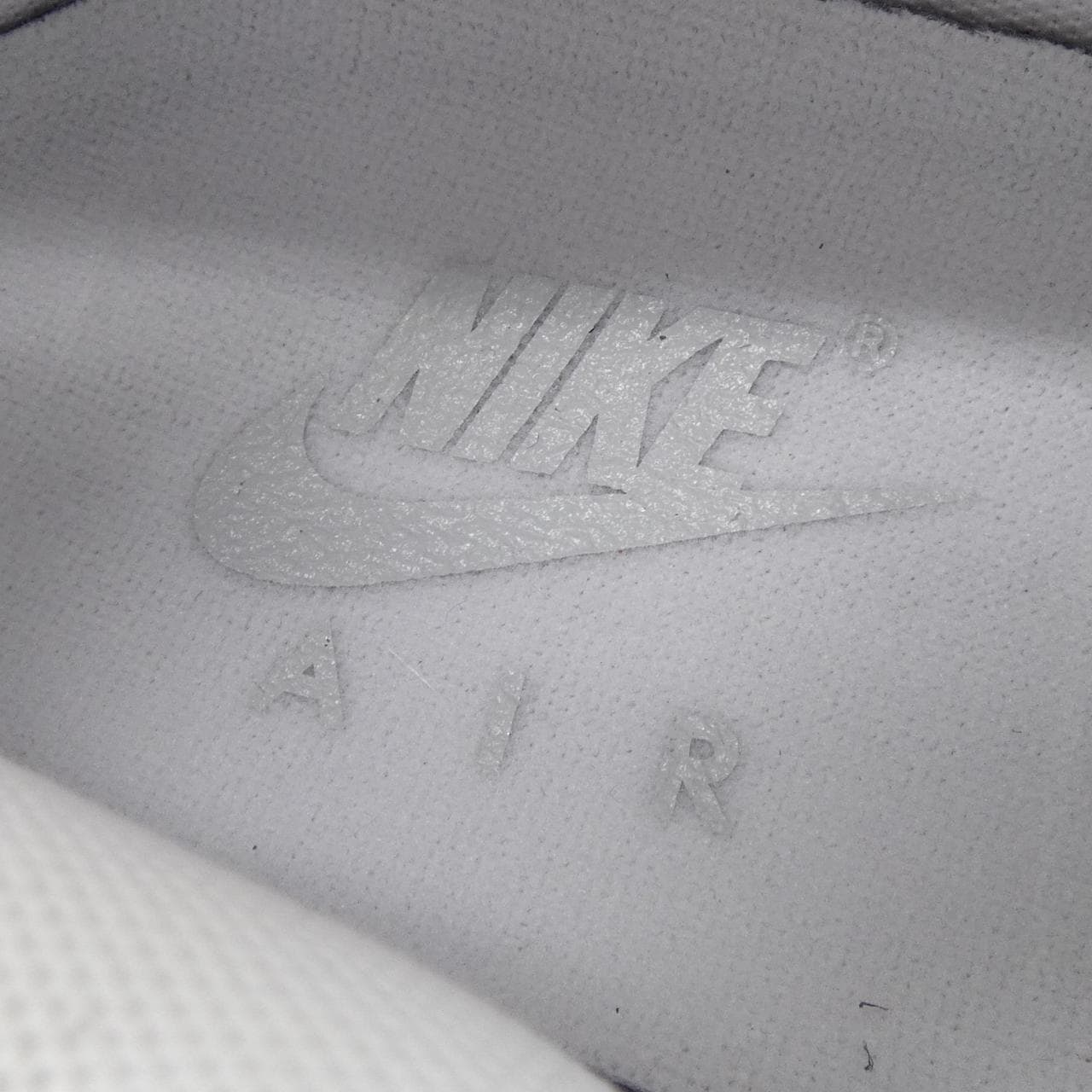 ナイキ NIKE FD4328-102 シューズ
