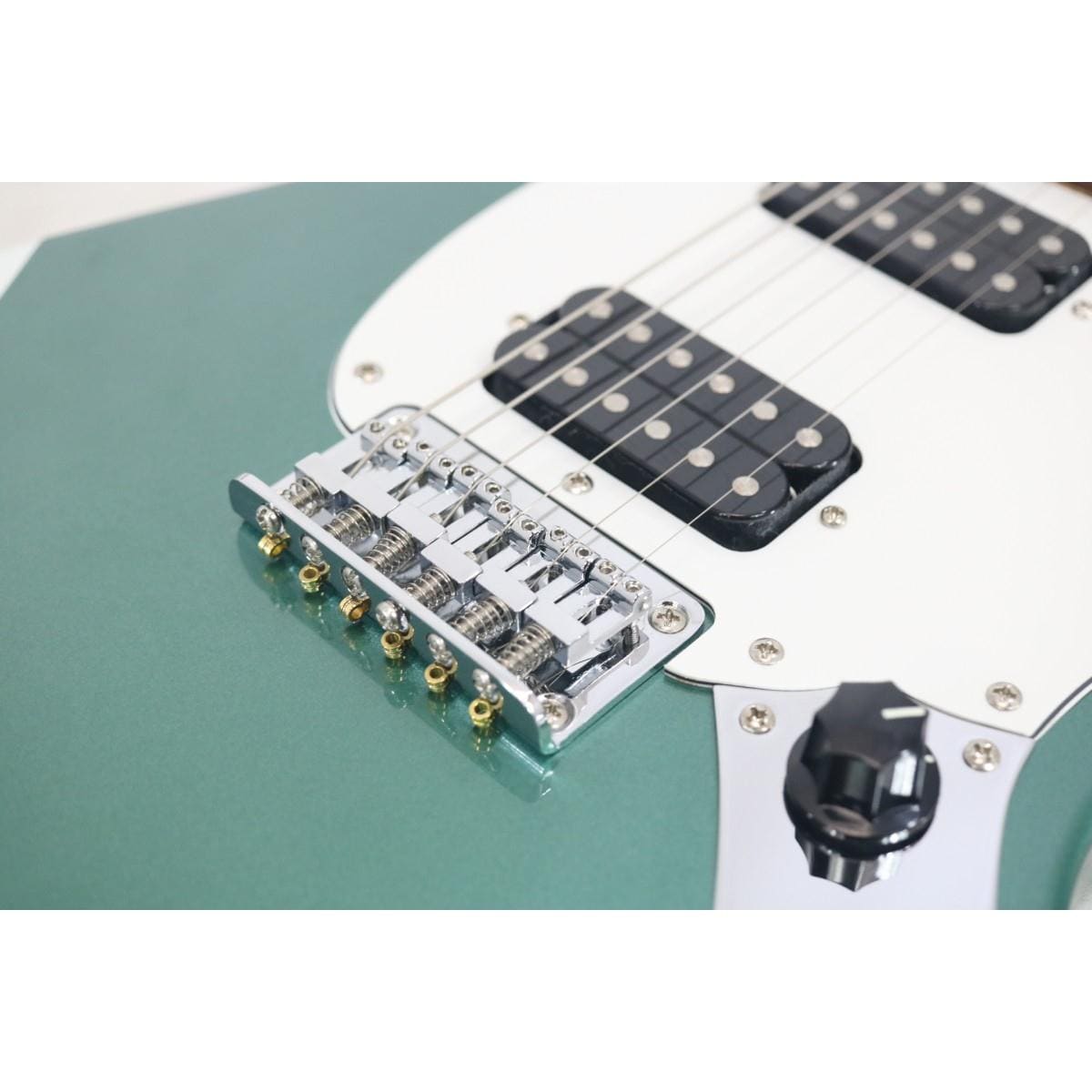 ＳＱＵＩＥＲ　　ＦＳＲ　ＢＵＬＬＥＴ　ＭＵＳＴＡＮＧ