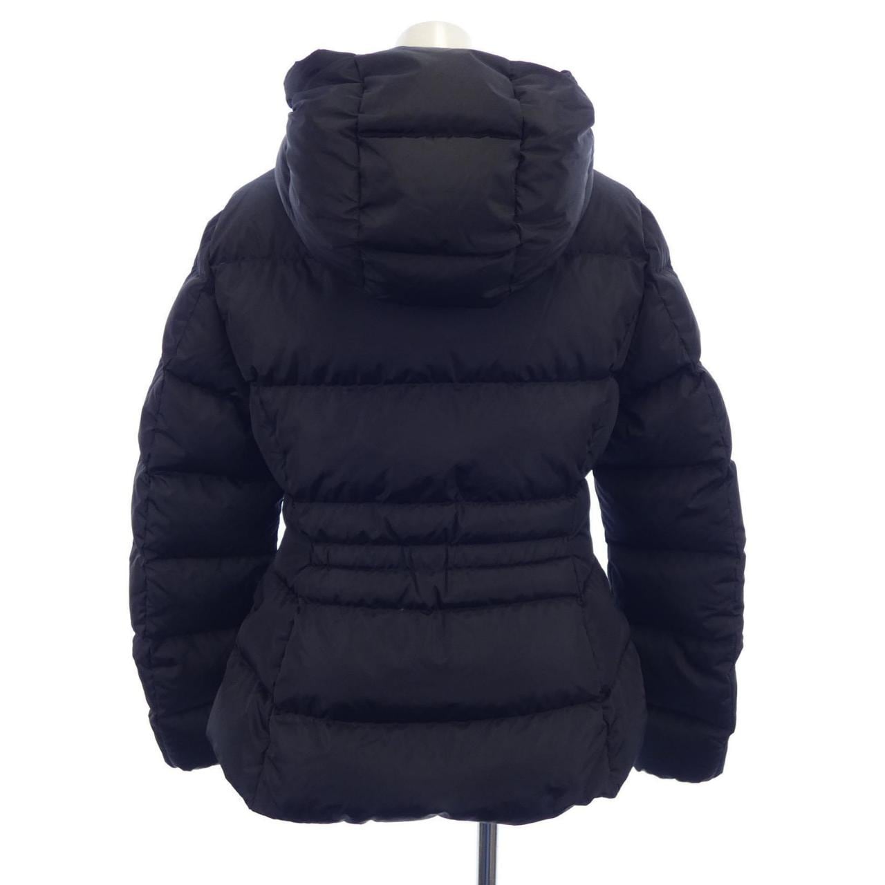 モンクレール MONCLER ダウンジャケット