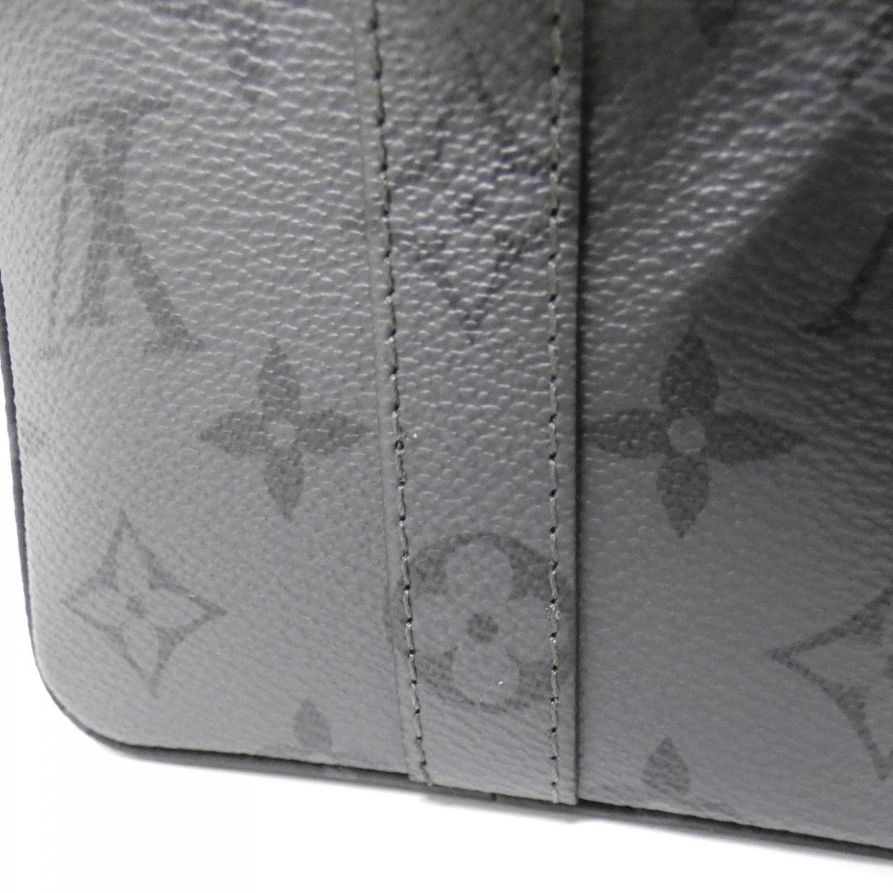 ルイヴィトン モノグラム エクリプス リバース シティ キーポル M45936 ショルダーバッグ