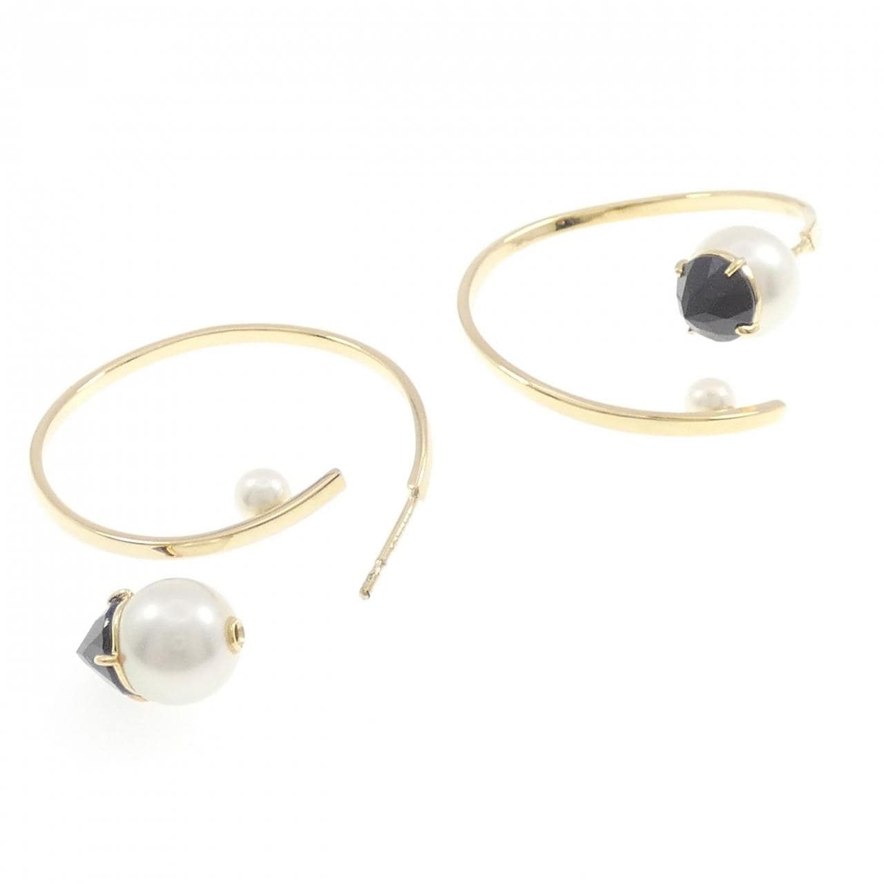 タサキ リファインド リベリオン ヴォールト ピアス