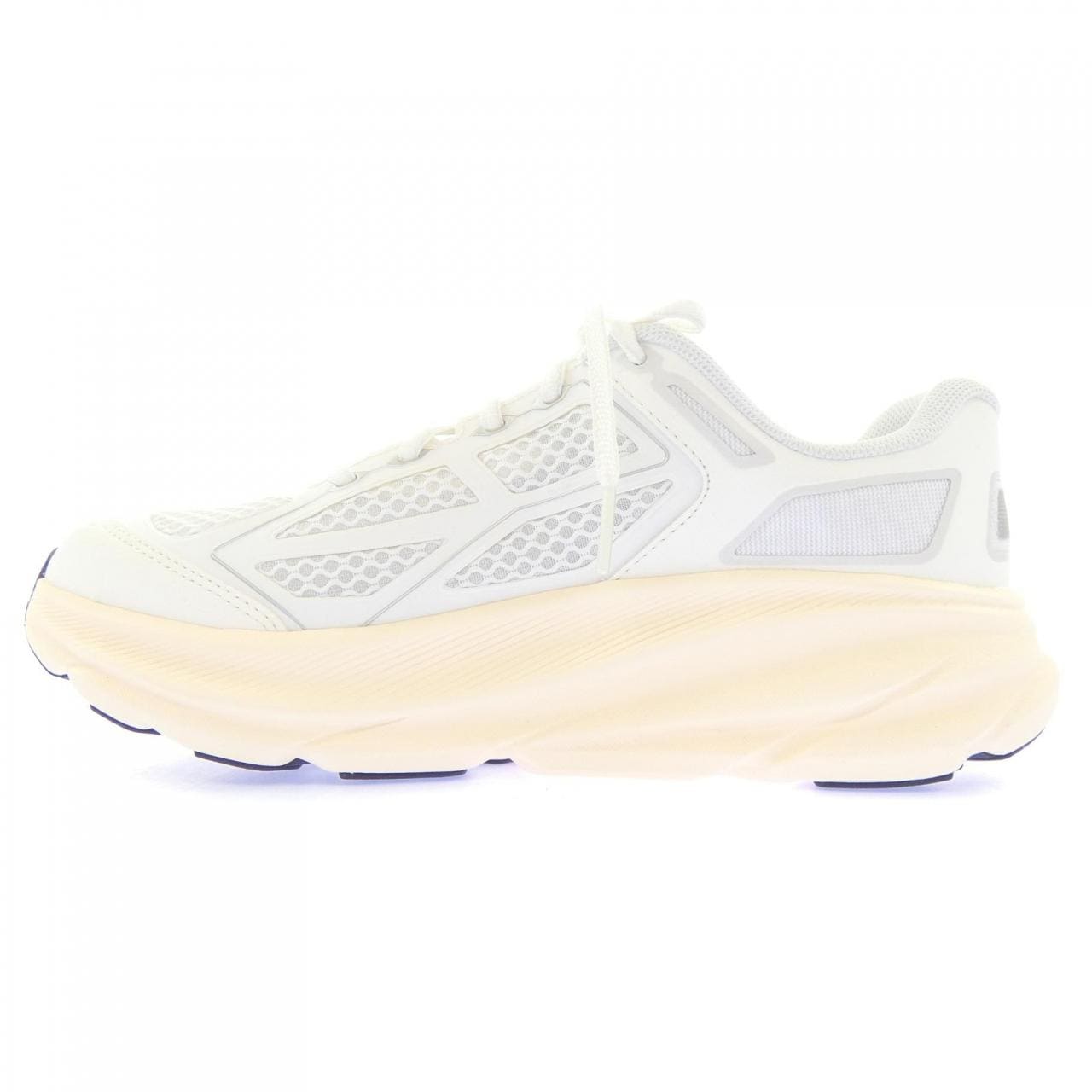 HOKA スニーカー