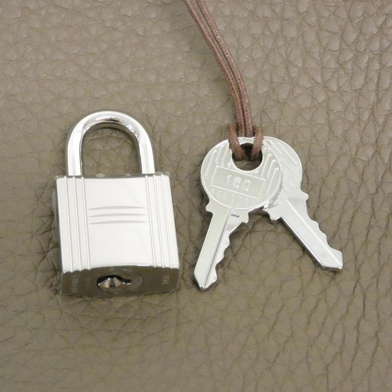 【未使用品】エルメス ピコタン ロック MM 060991CK バッグ