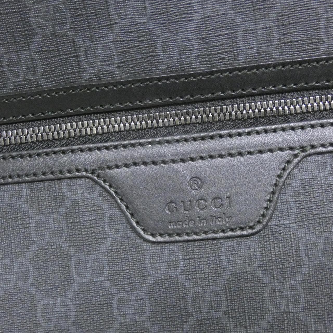 グッチ 322279 KHN7R ショルダーバッグ