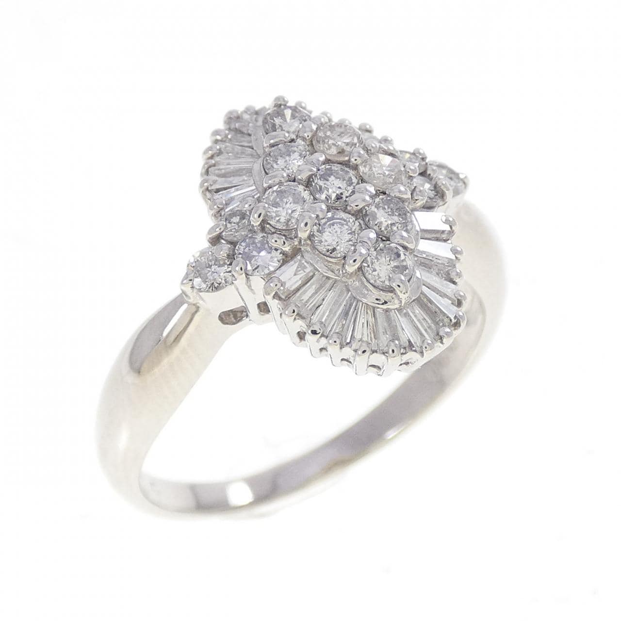 PT900 ダイヤモンド リング 0.75CT