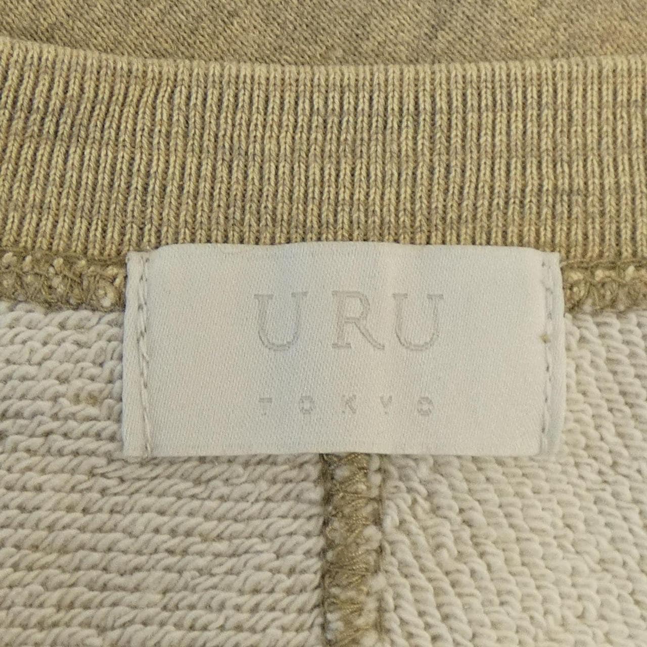 ウル URU 18SUC03 スウェット