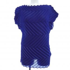 ミーイッセイミヤケ me ISSEY MIYAKE トップス