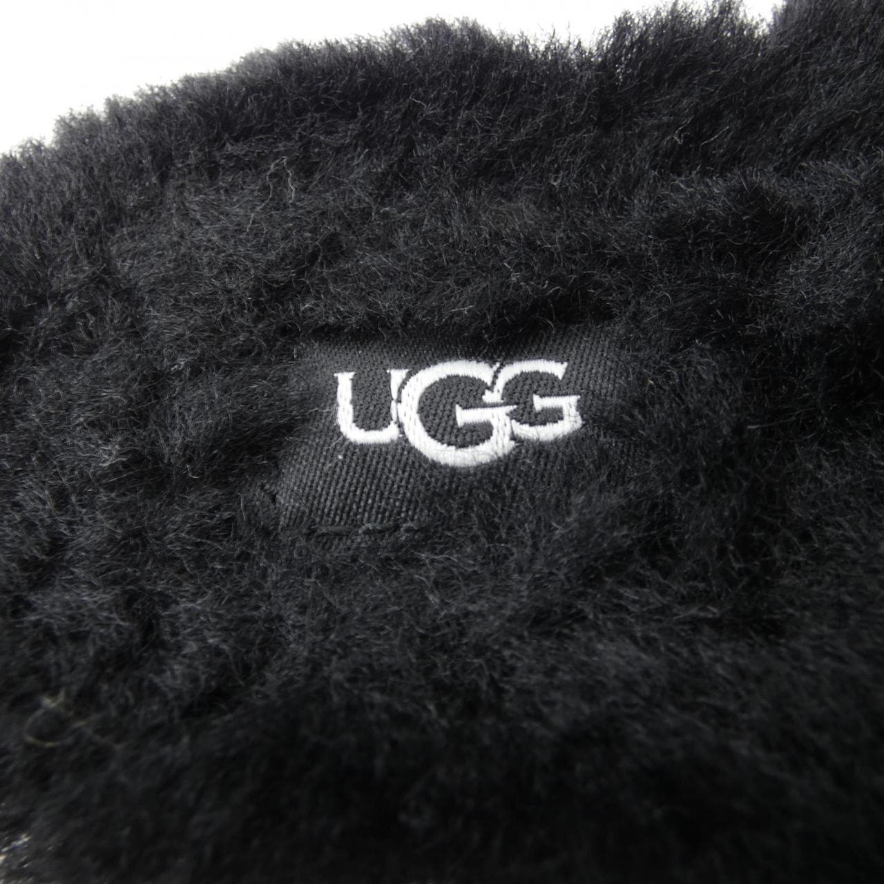 ugg ugg sandals