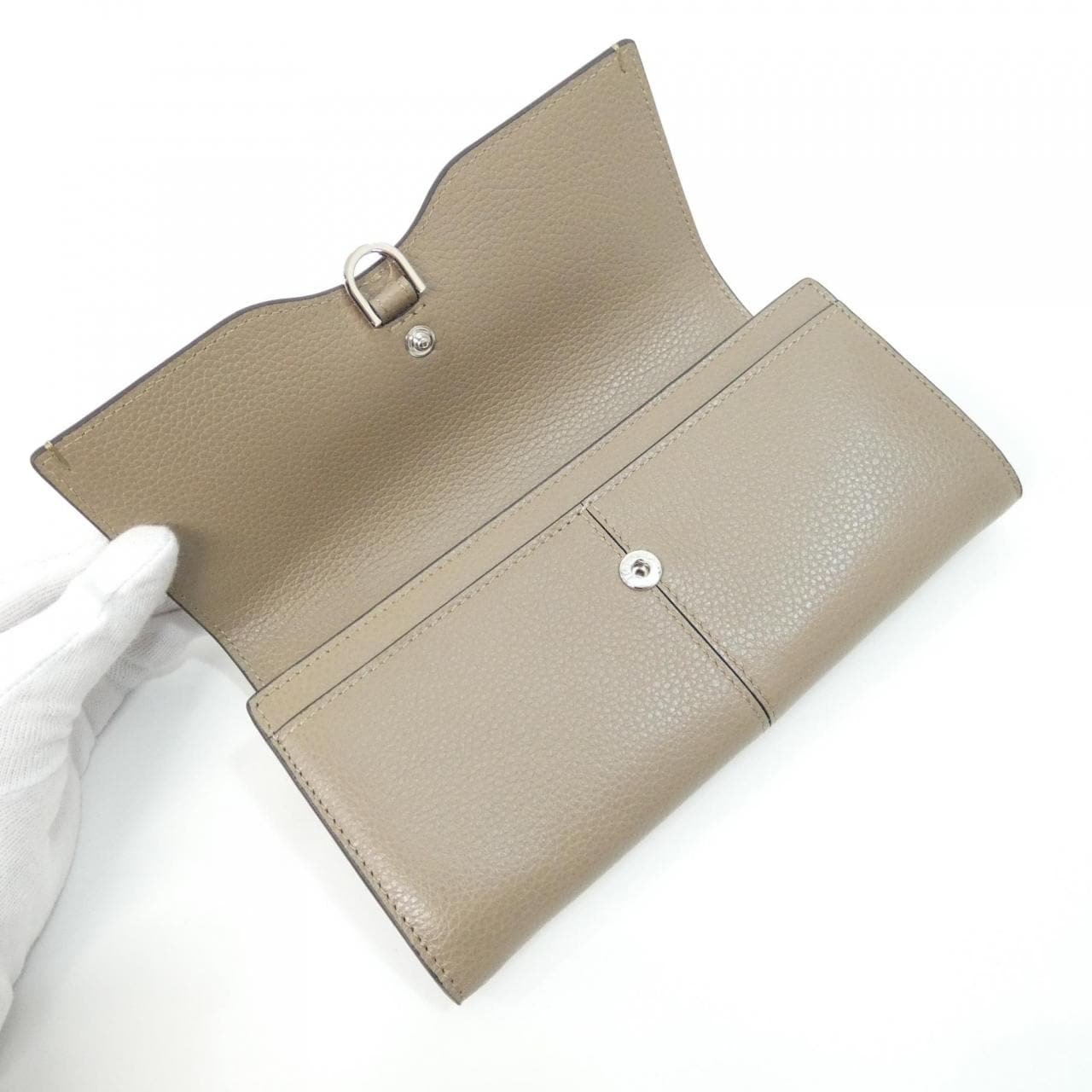 【新品】トッズ XAWDBNB0403XSOC413 財布