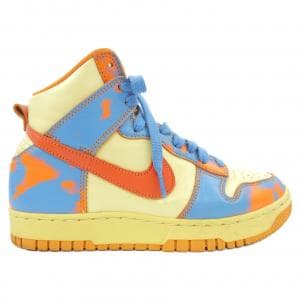 ナイキ NIKE DD9404-800 スニーカー