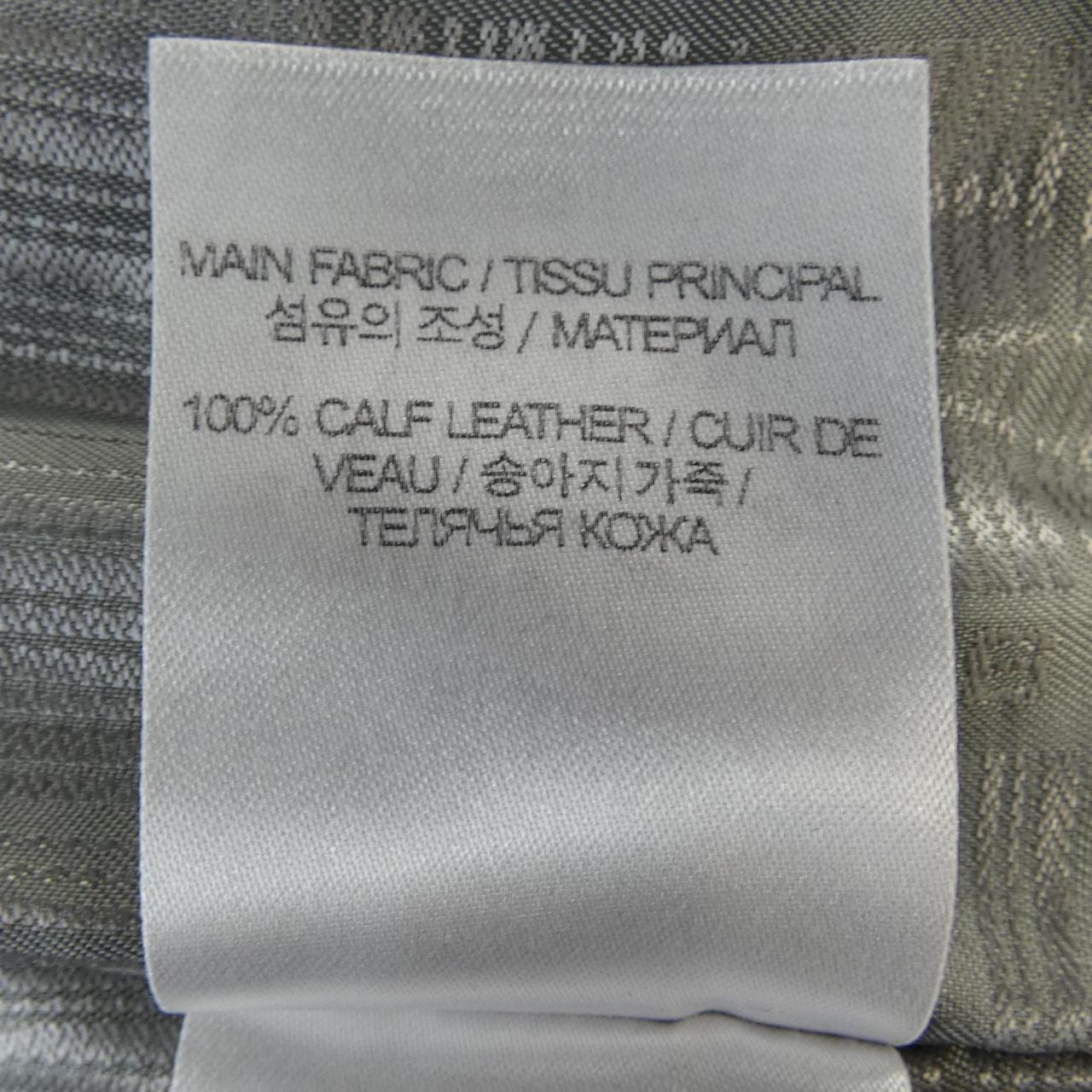 ヴェトモン VETEMENTS ダウンジャケット