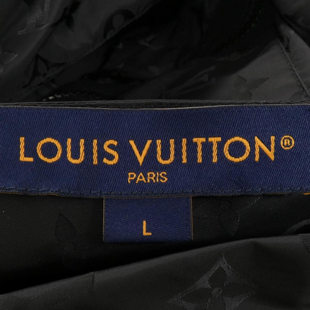 ルイヴィトン LOUIS VUITTON モノグラムリバーシブルライトボンバー HON40WZLW ブルゾン
