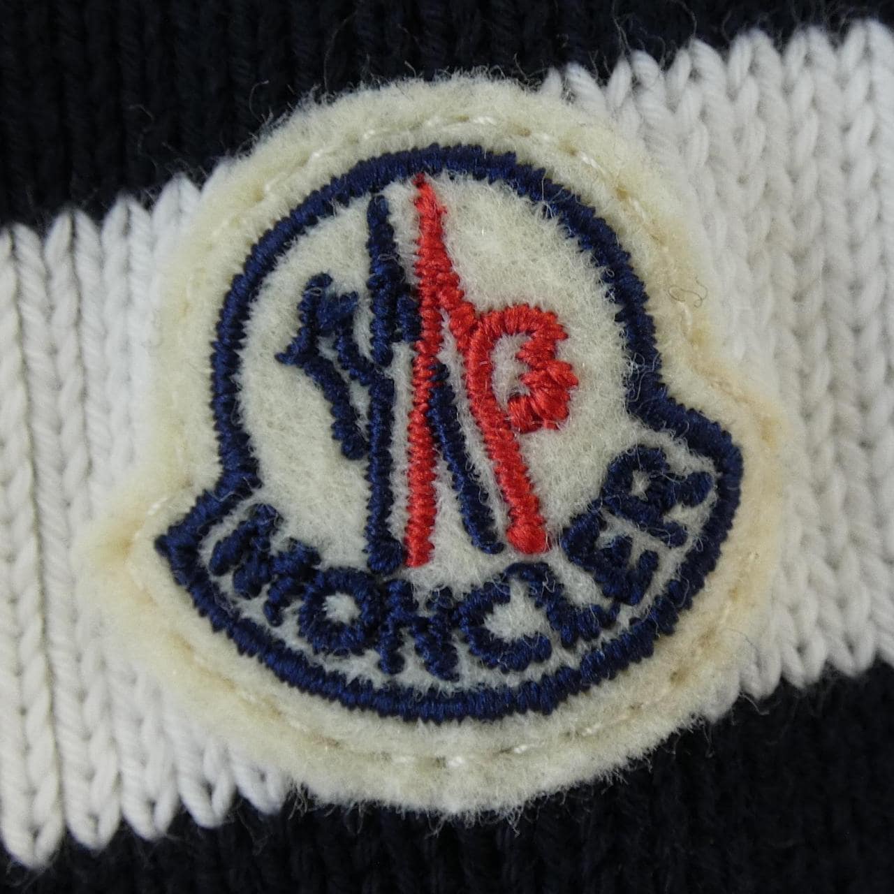 モンクレール MONCLER 10939B00016 ダウンジャケット