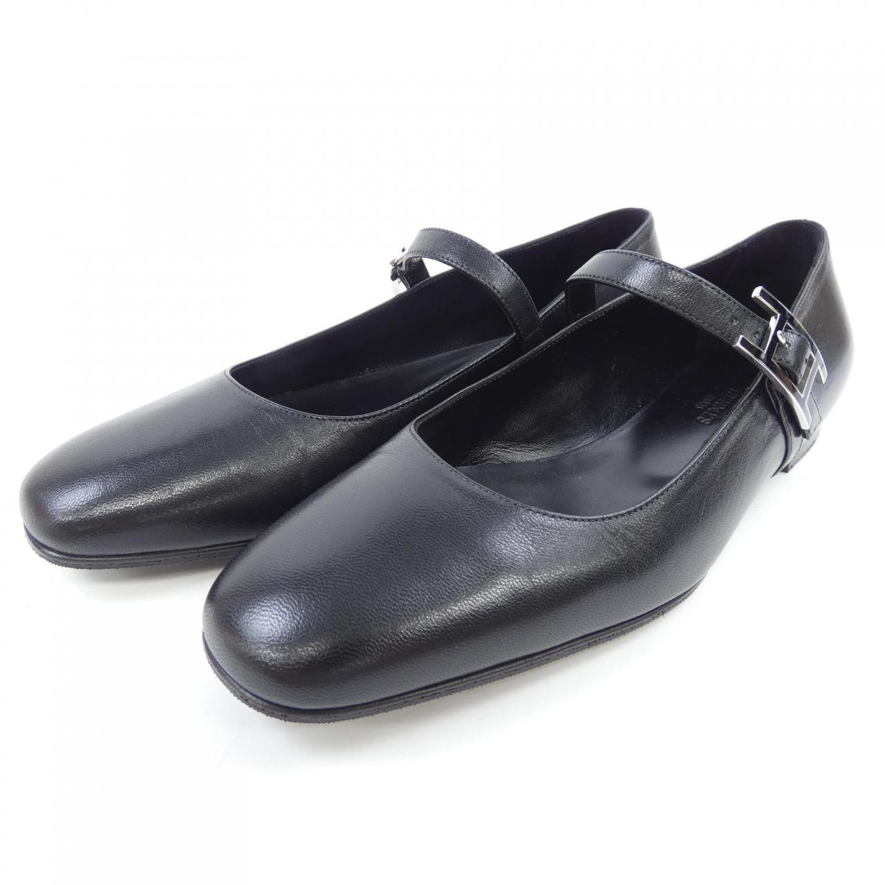 エルメス HERMES ジェーン アピバックル 242047Z フラットシューズ