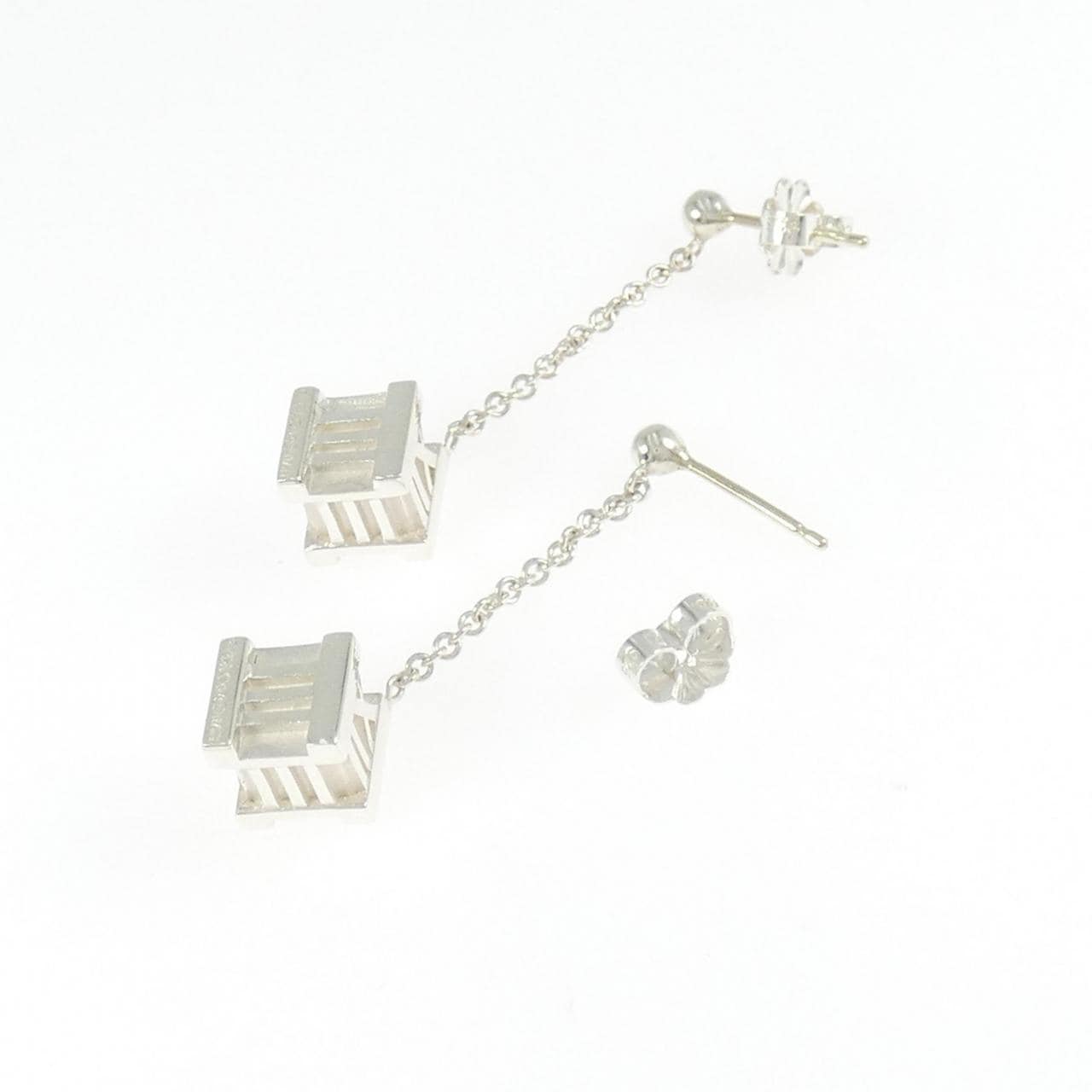 ティファニー アトラス　キューブドロップ ピアス