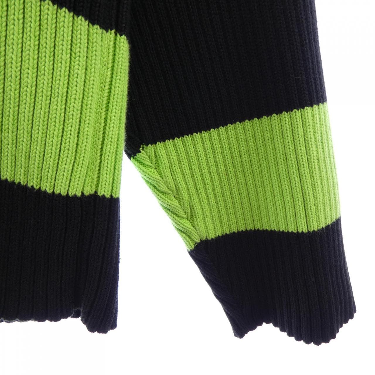 バレンシアガ BALENCIAGA 608760 T3162 ニット