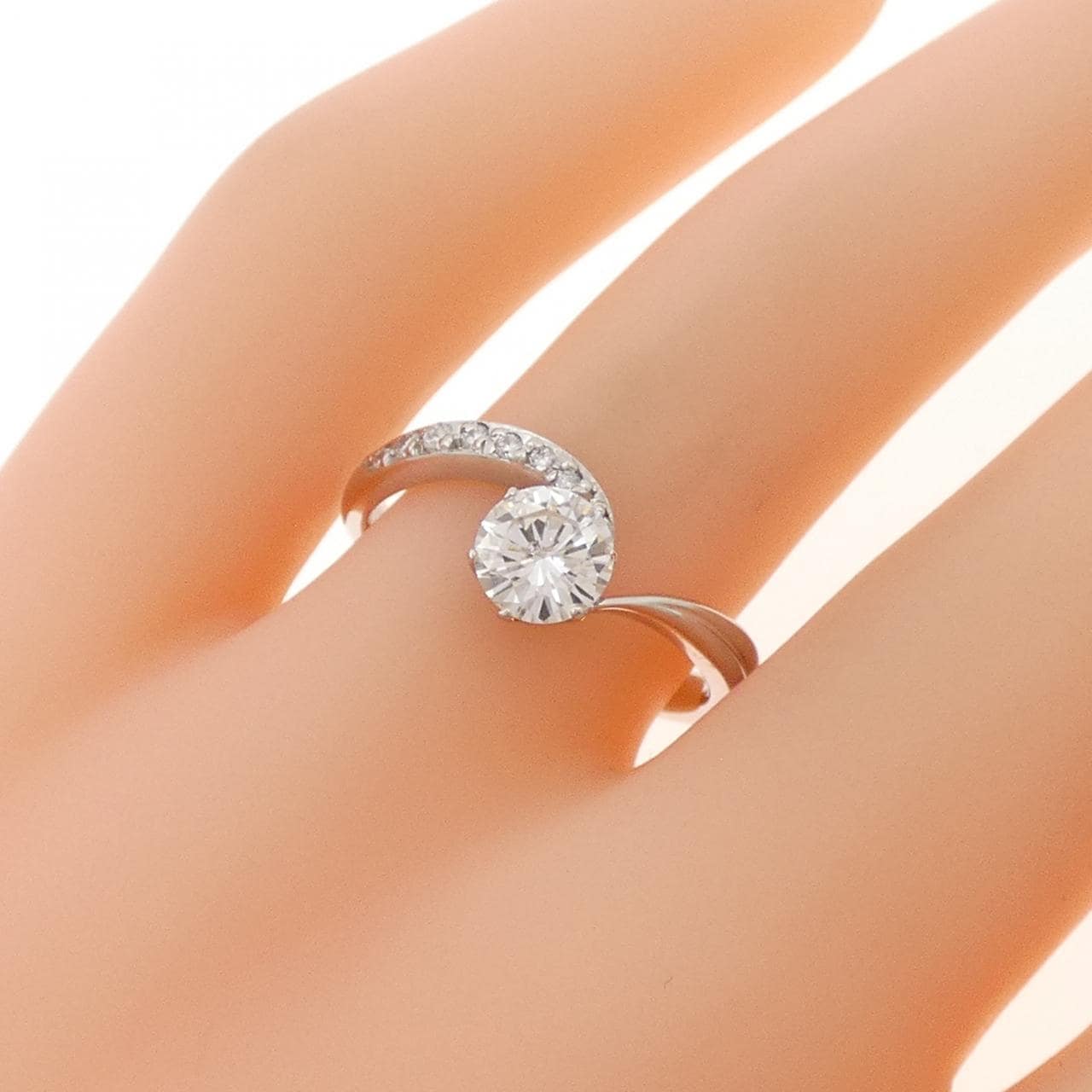 PT900 ダイヤモンド リング 0.565CT
