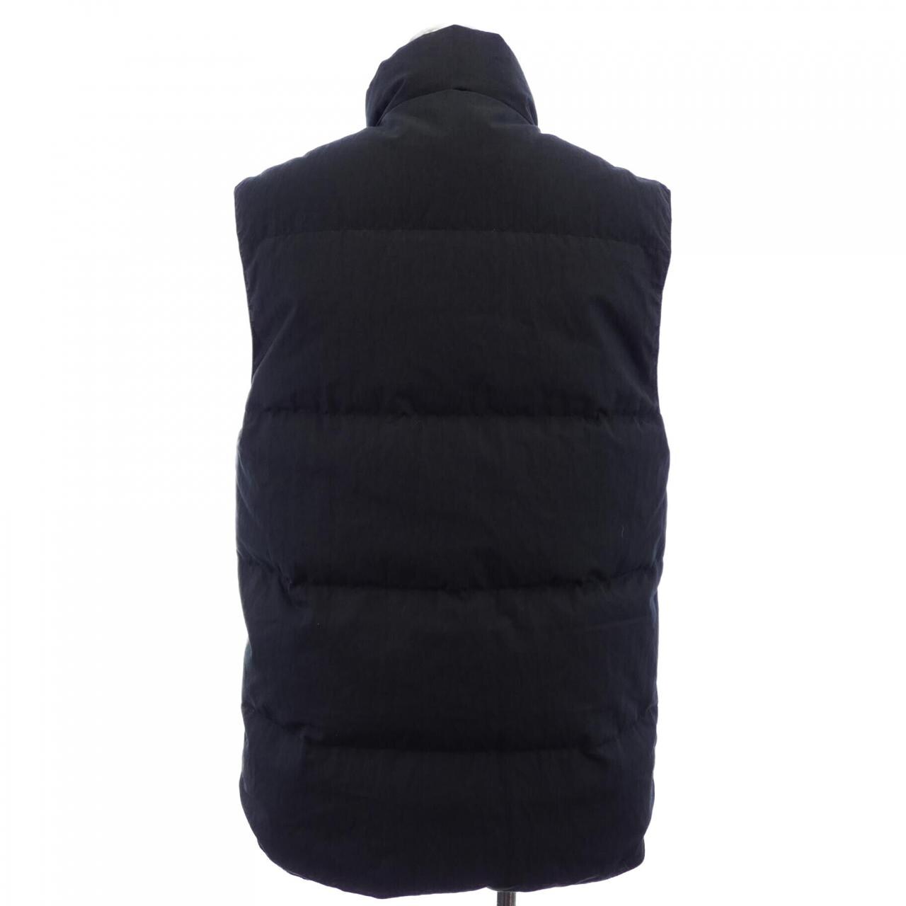 カナダグース CANADA GOOSE 2081MB2 ダウンベスト
