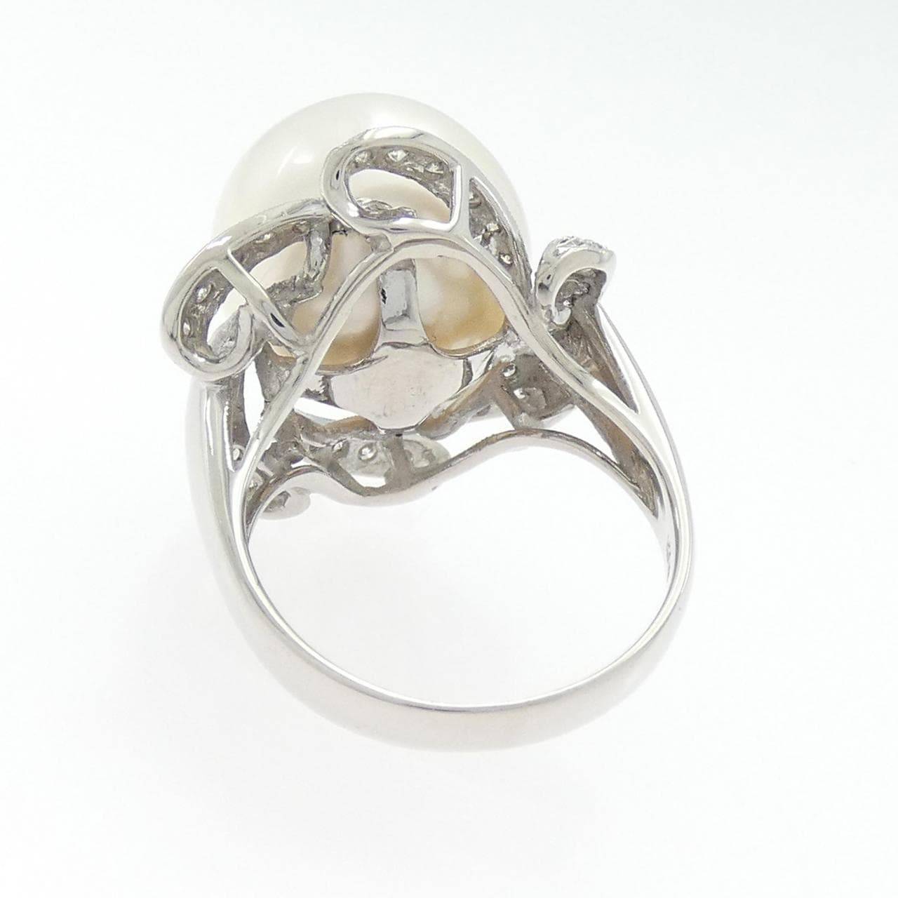 K18WG 白蝶パール リング 14.7mm