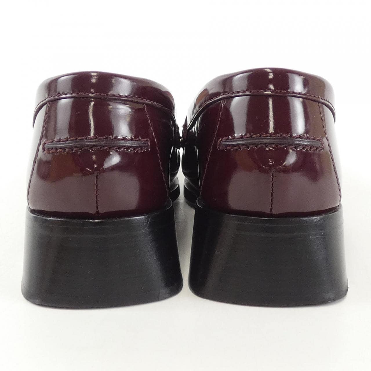 ロジェヴィヴィエ ROGER VIVIER シューズ