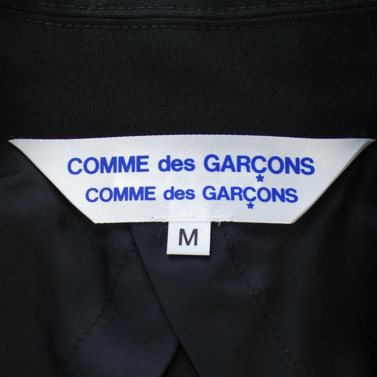 COMMME des GARCONS外套