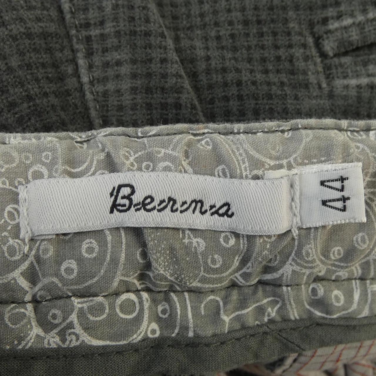 BERNA パンツ