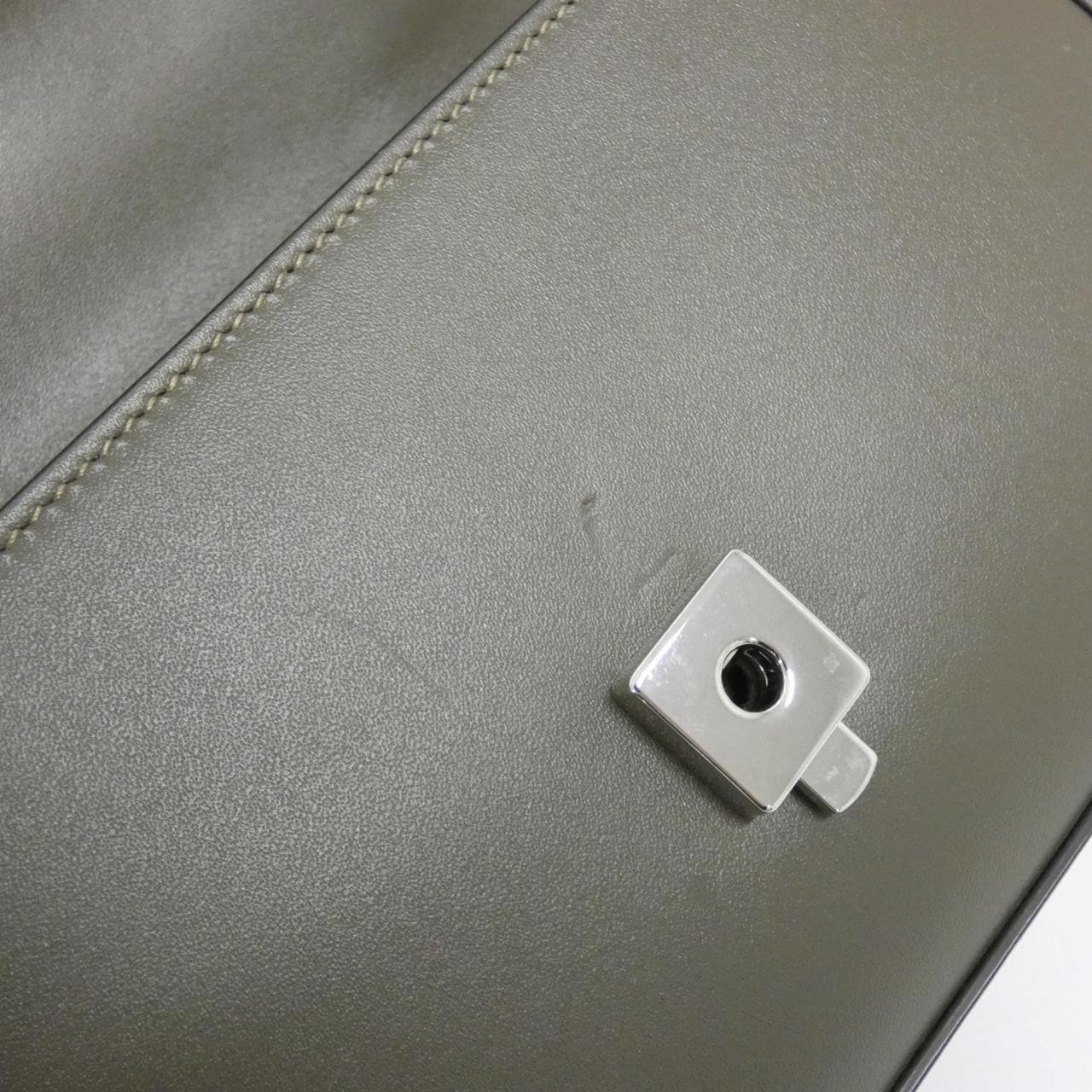 グッチ PETITE GG 739722 AACAW バッグ