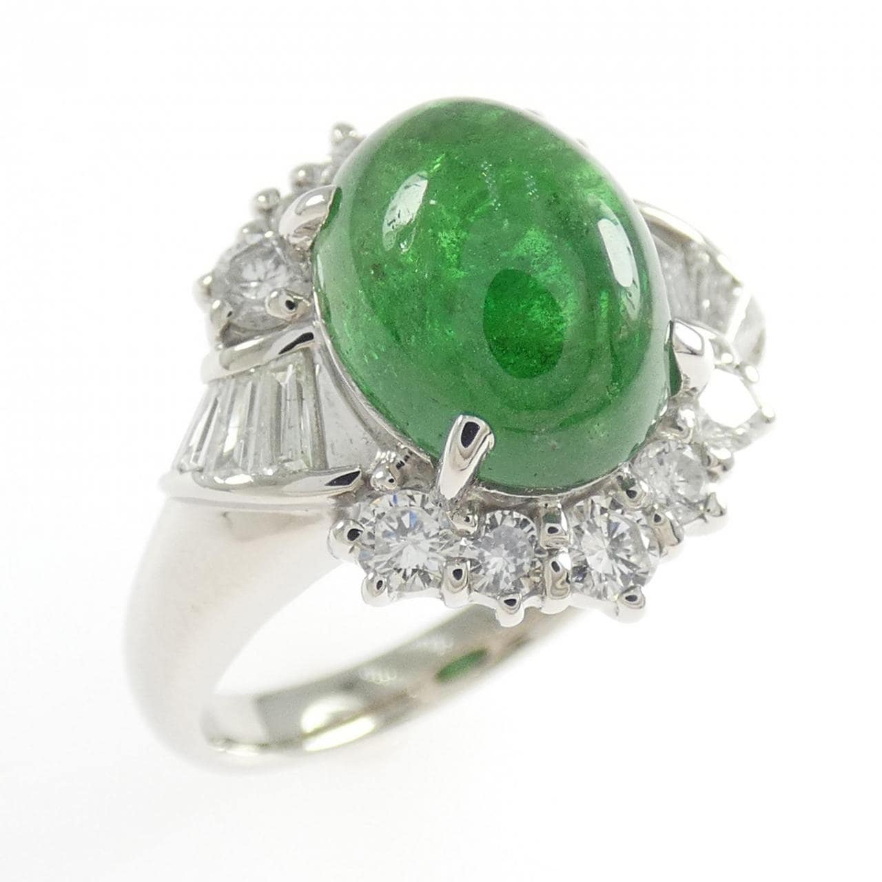 PT900 グリーンガーネット リング 4.538CT