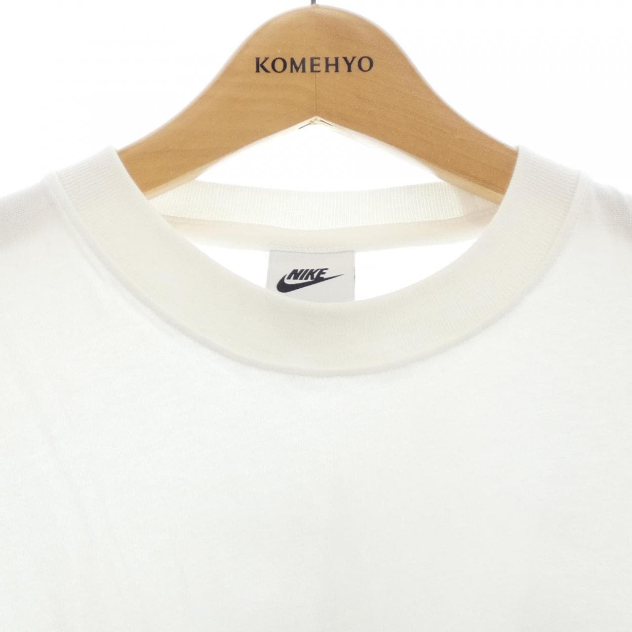 ナイキ NIKE DV1774-100 STUSSY Tシャツ