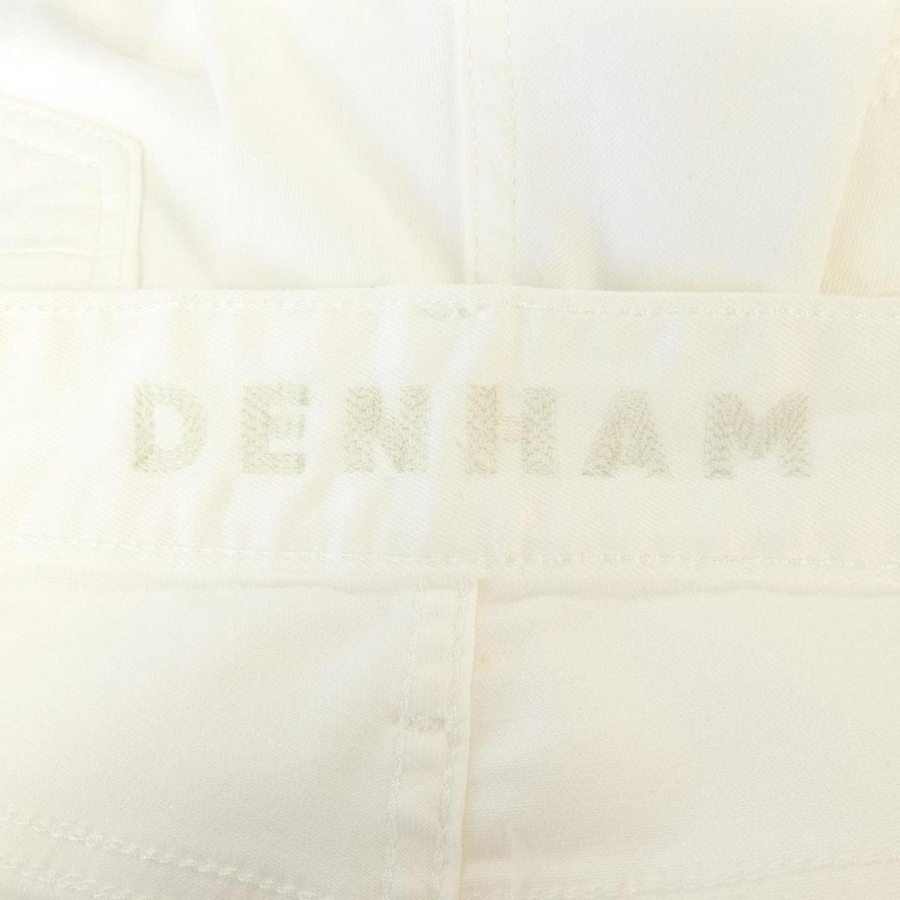デンハム DENHAM RAZOR ジーンズ