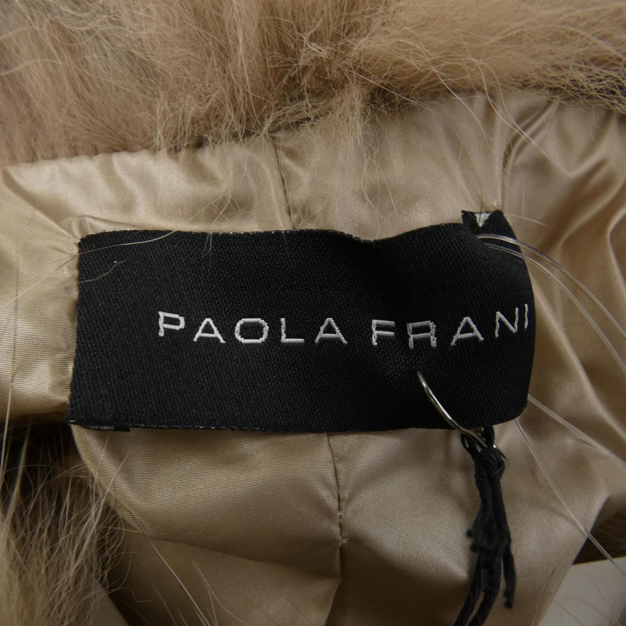 PAOLA FRANI coat