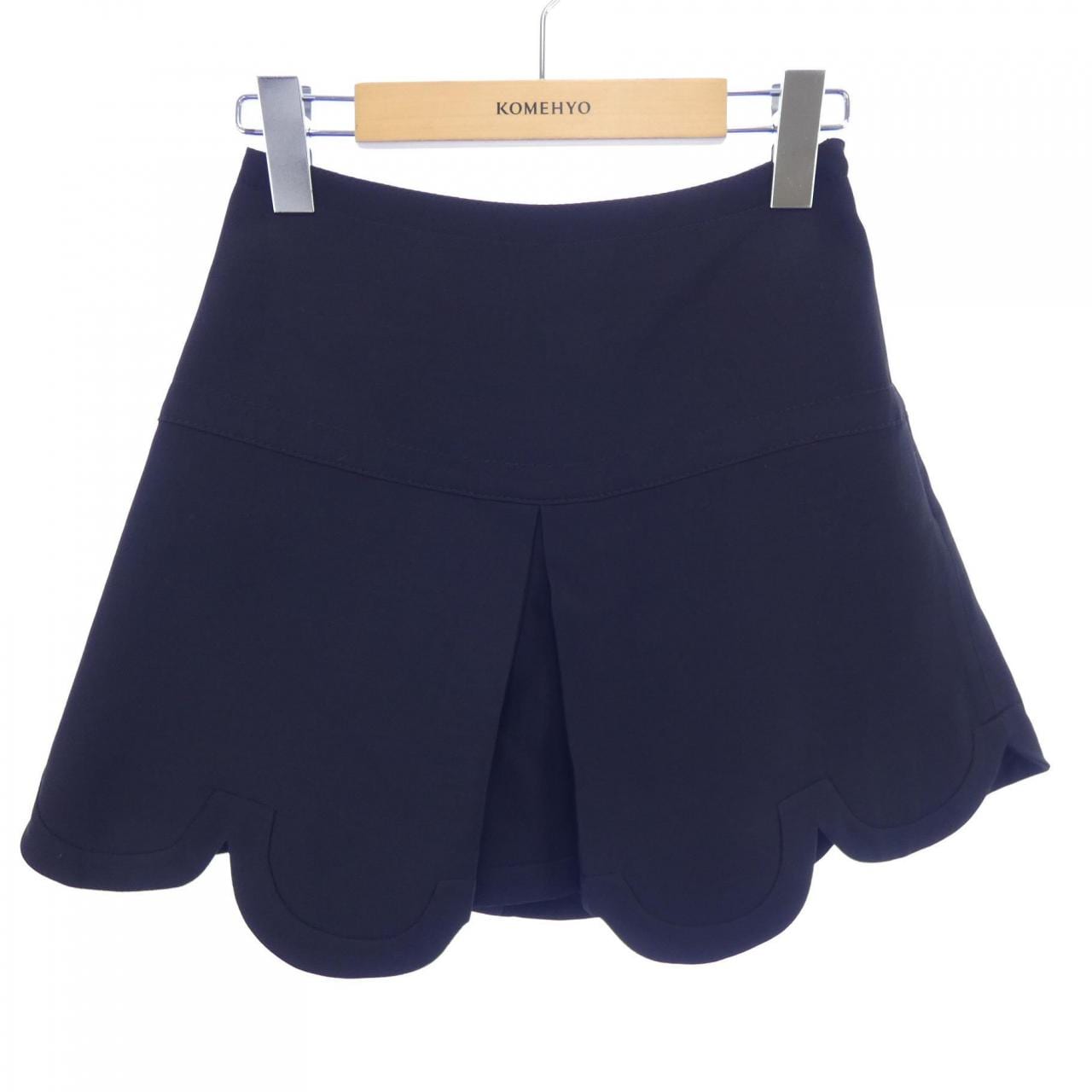 ヴァレンティノ VALENTINO QB3RA4251CF ショートパンツ