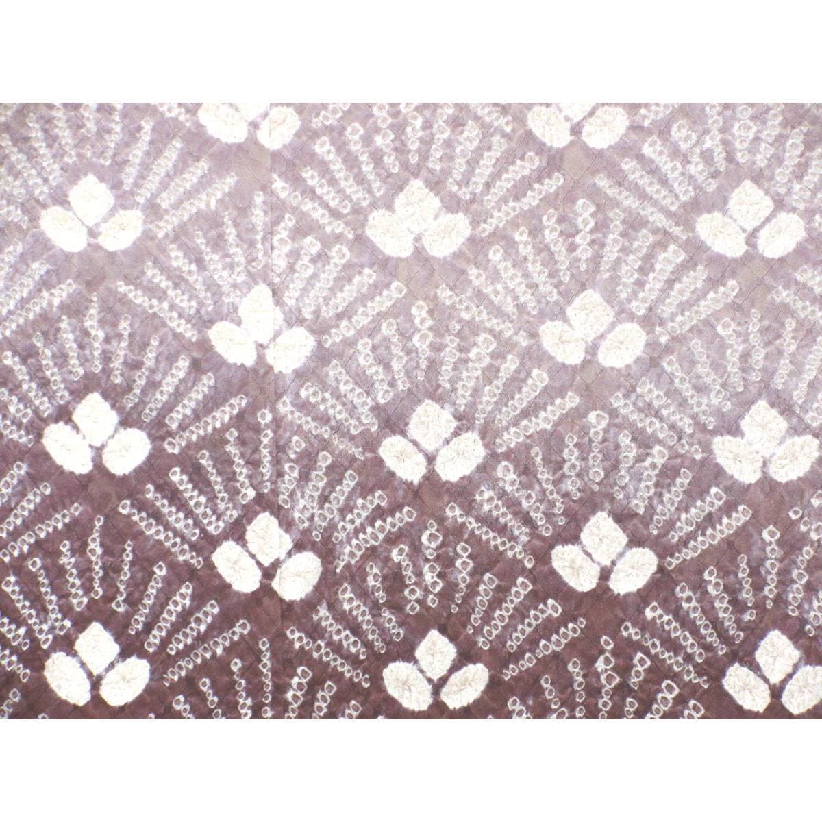 訪問着　絞り加工　ボカシ染