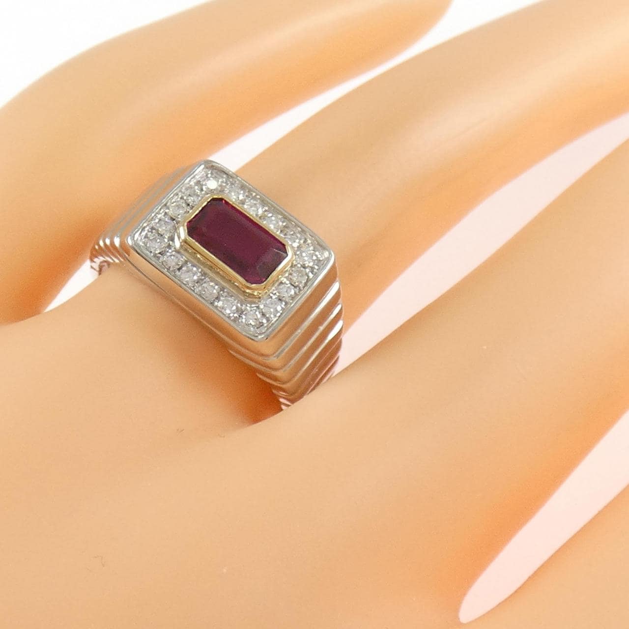 PT900/K18YG ルビー リング 0.67CT