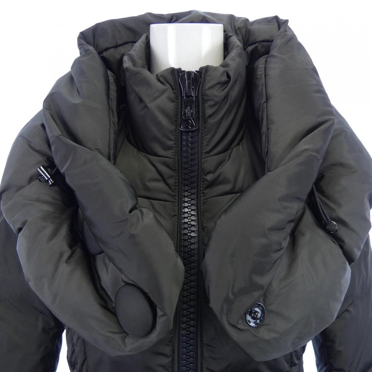 モンクレール MONCLER CYROSELLE ダウンコート