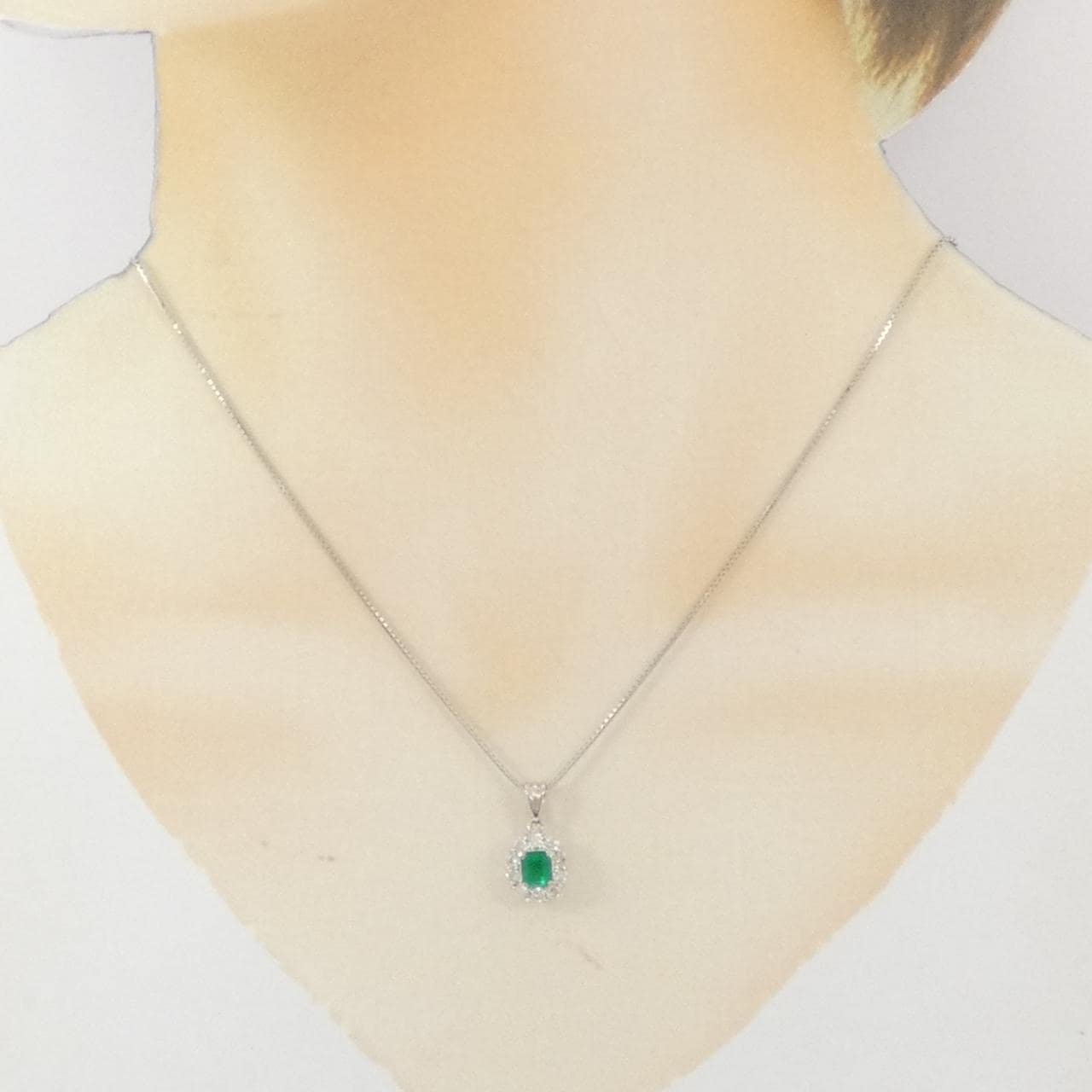 PT900/PT850 エメラルド ネックレス 0.47CT
