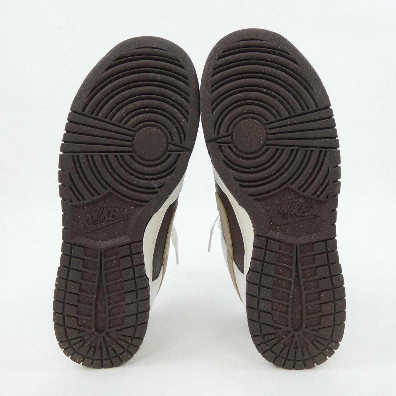 ナイキ NIKE HF4292-100 スニーカー